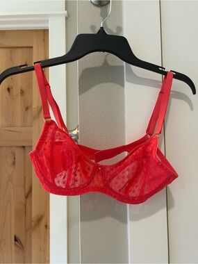 NWOT Freya Starlight Side Support Lace Bra, Hibiscus (coral) Red, 30D